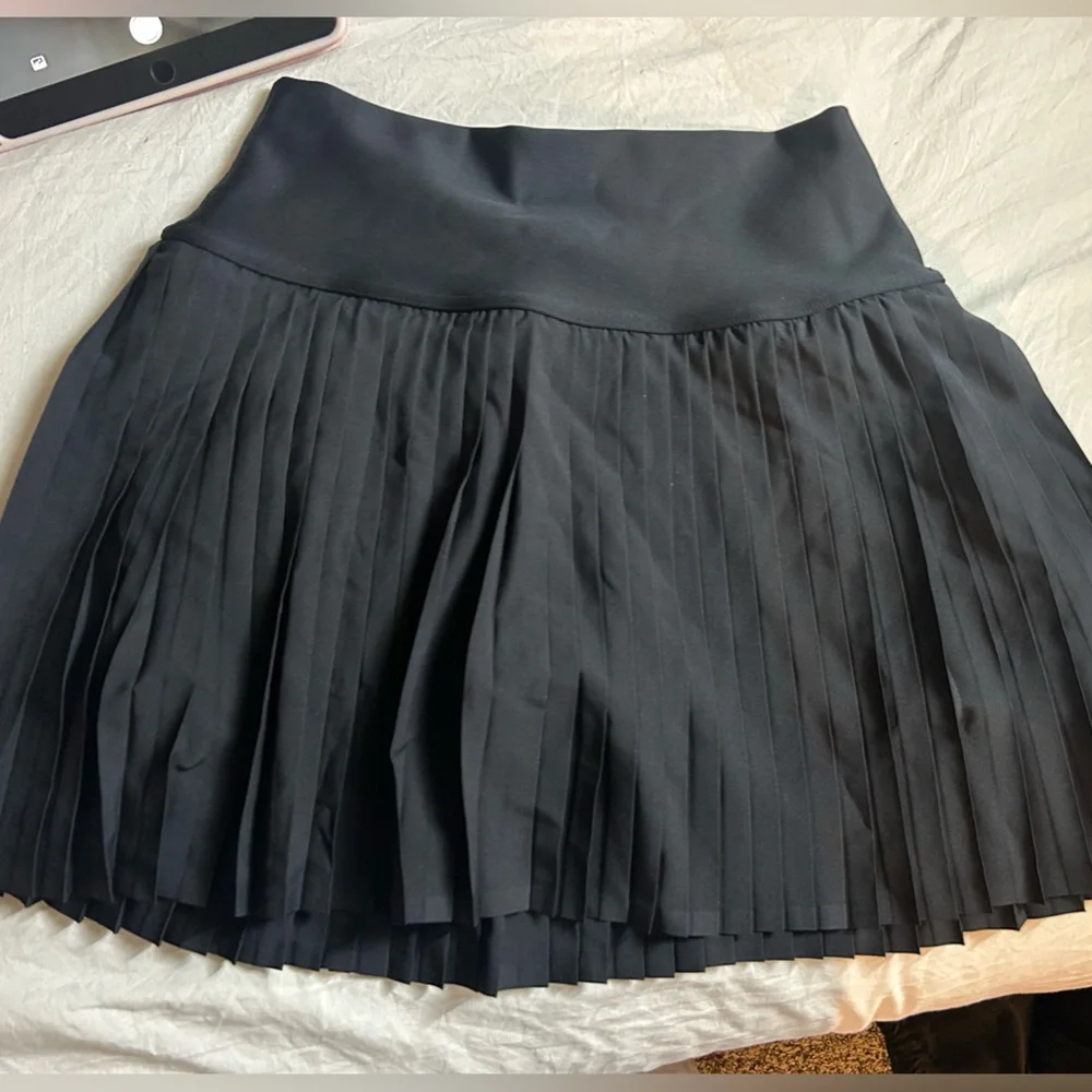 Alo Skirt